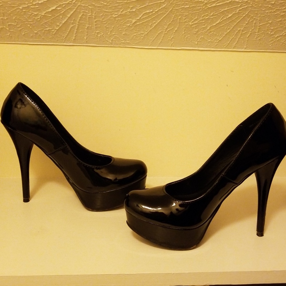 Black heels